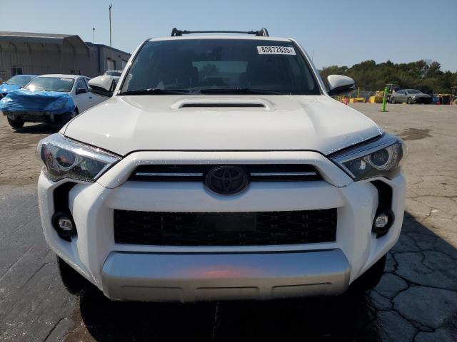  TOYOTA 4RUNNER SE 2023 Белы