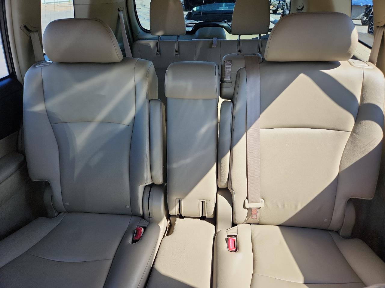 2010 Toyota Highlander Hybrid Limited VIN: JTEJW3EH8A2046633 Lot: 81251025