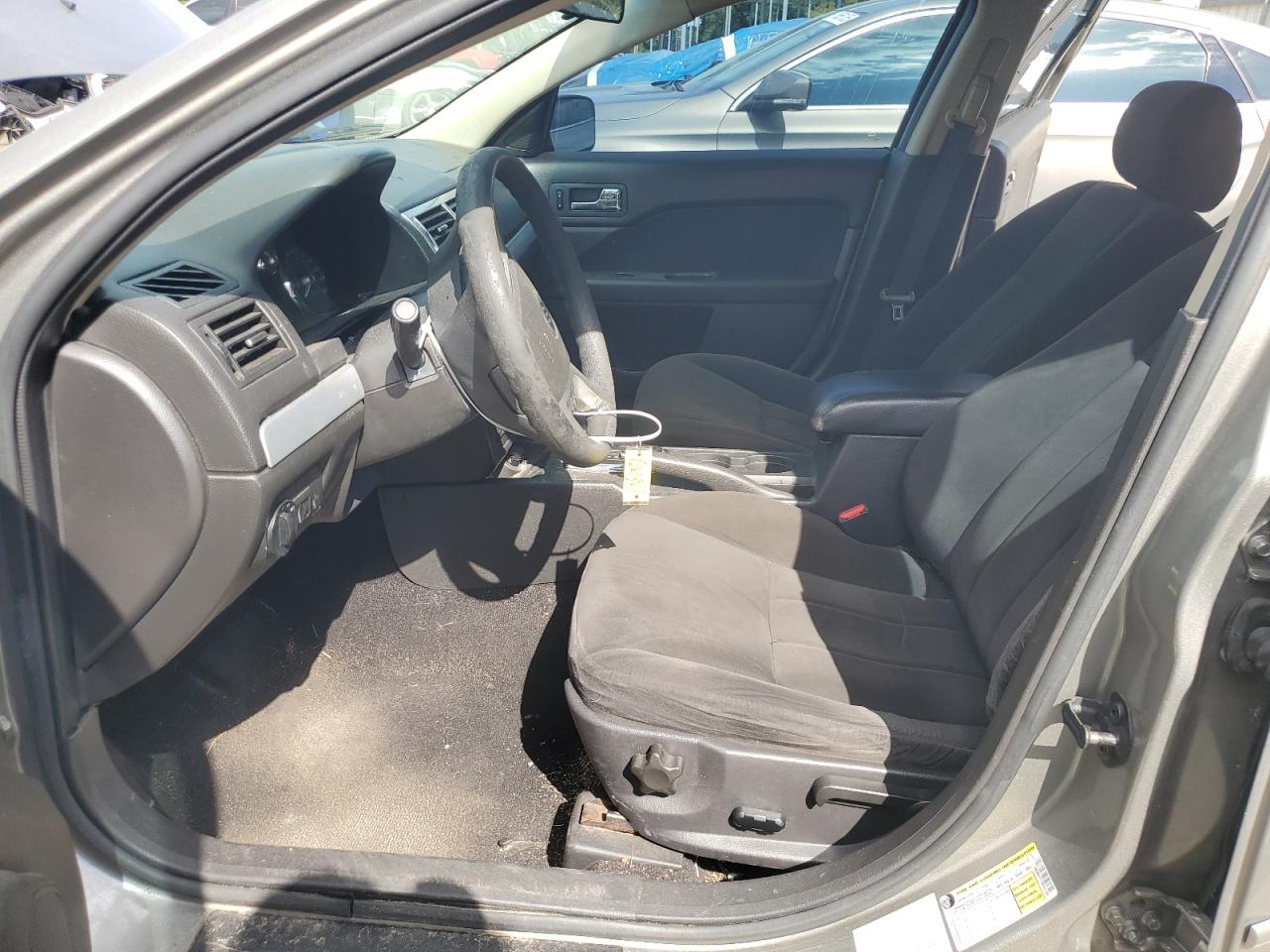 2008 Mercury Milan VIN: 3MEHM07178R641565 Lot: 80630575