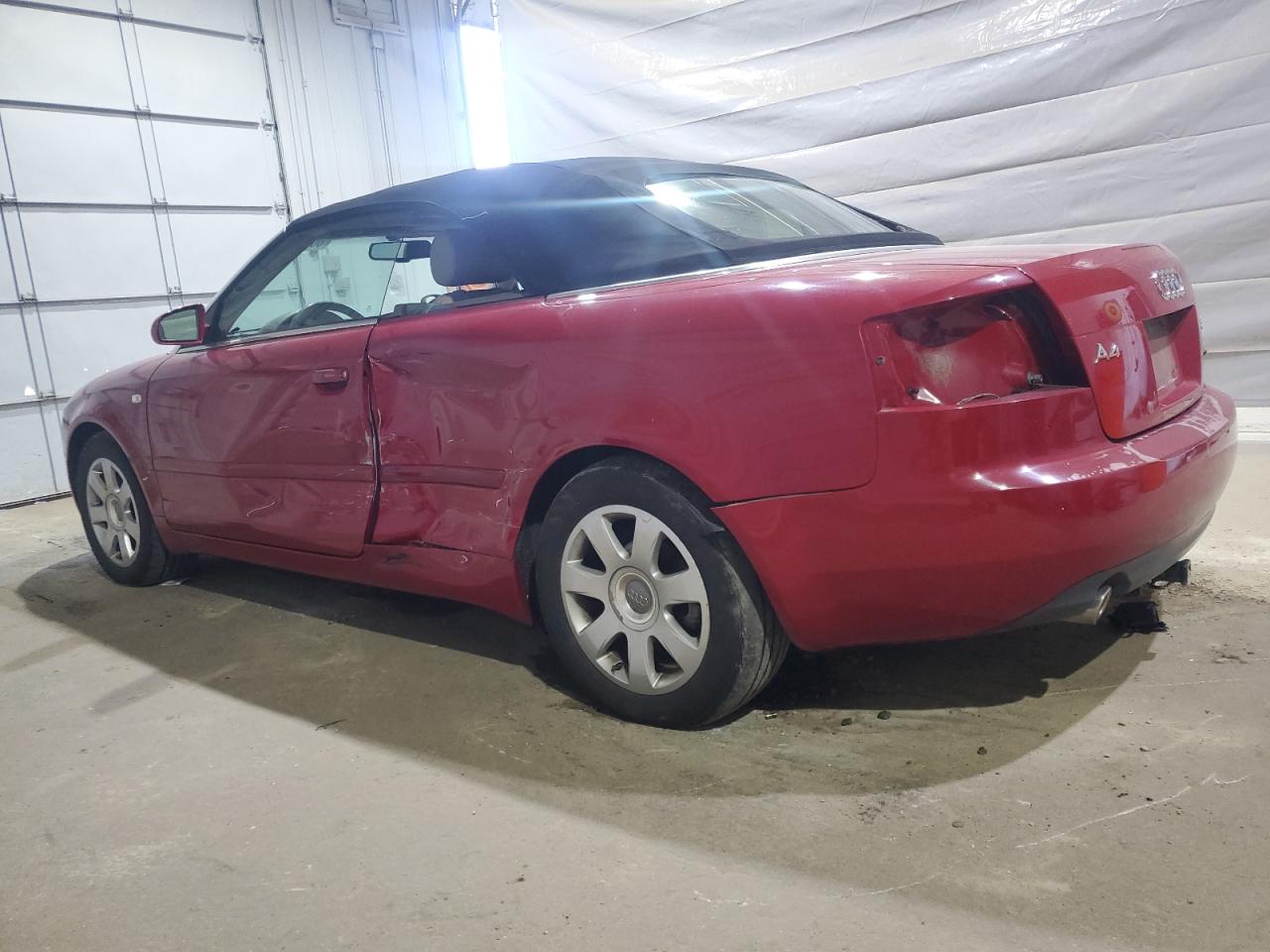 Фото: WAUDT48H24K025127