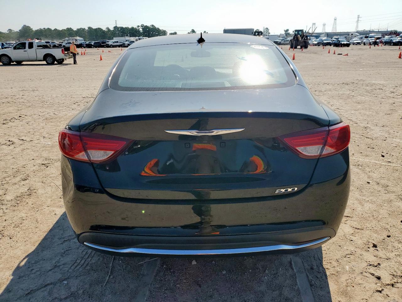 2016 Chrysler 200 Limited VIN: 1C3CCCAB1GN168530 Lot: 71220645