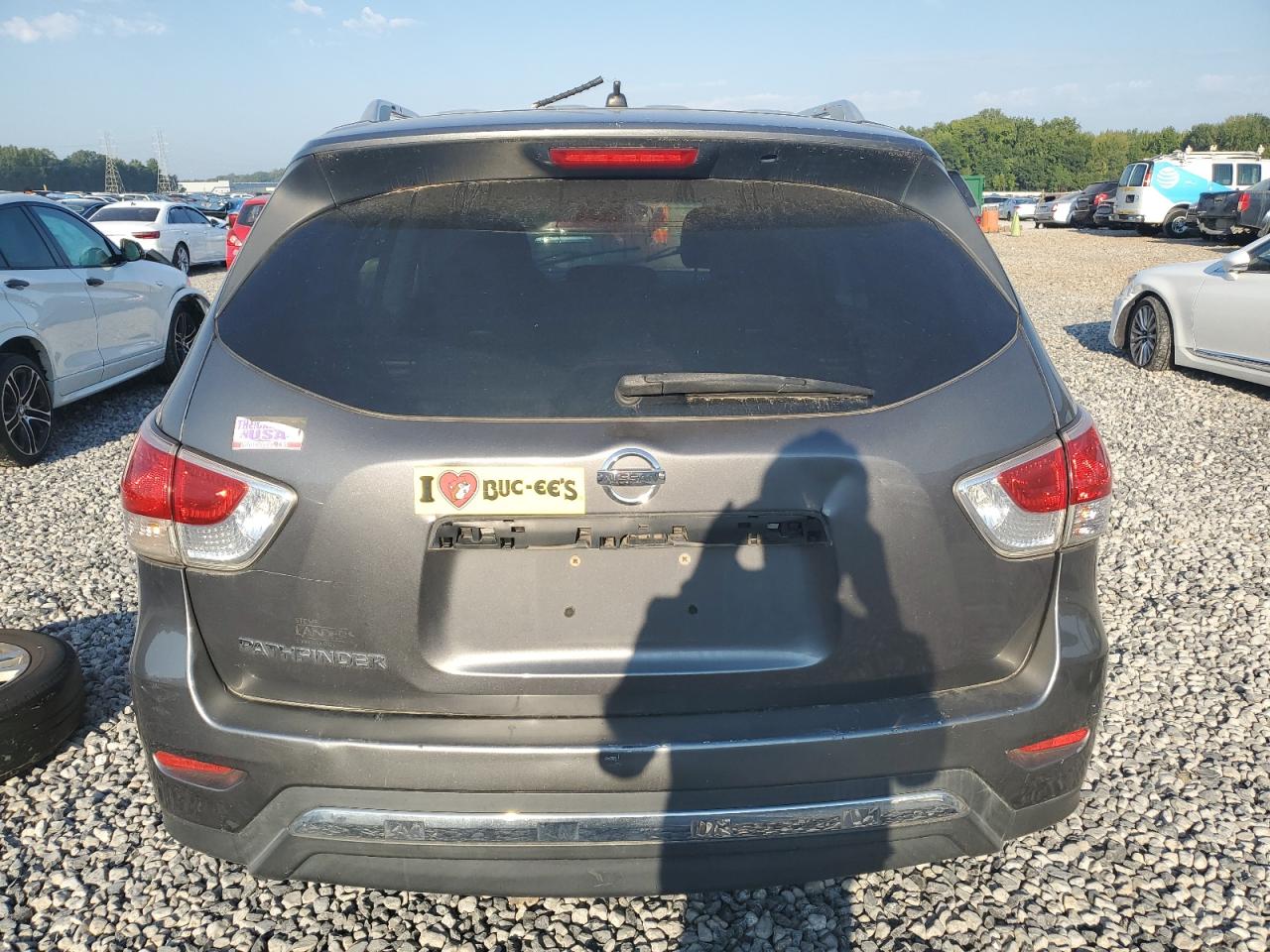 2016 Nissan Pathfinder S VIN: 5N1AR2MN5GC608824 Lot: 71646455