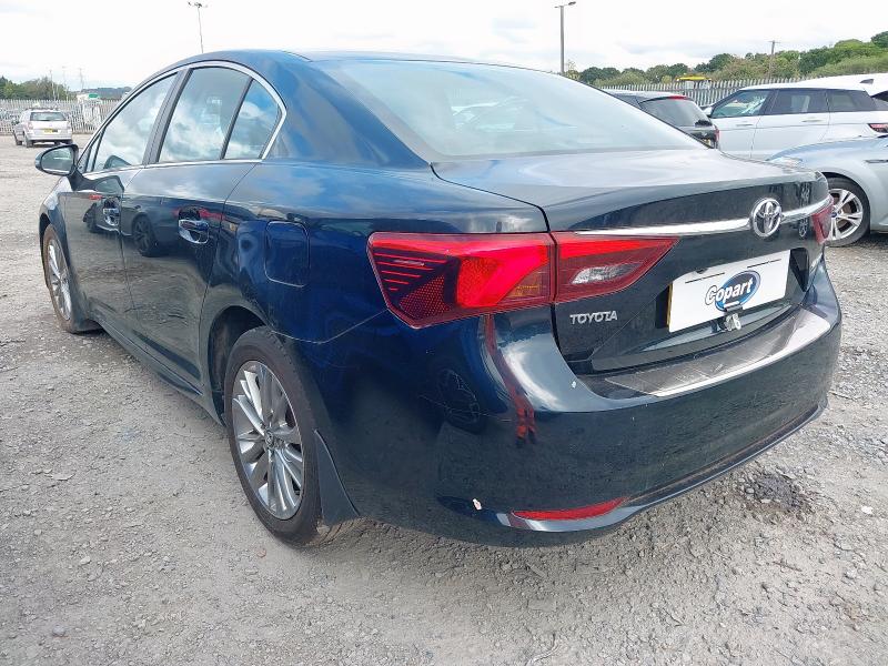 2015 TOYOTA AVENSIS BUSINESS EDITION
