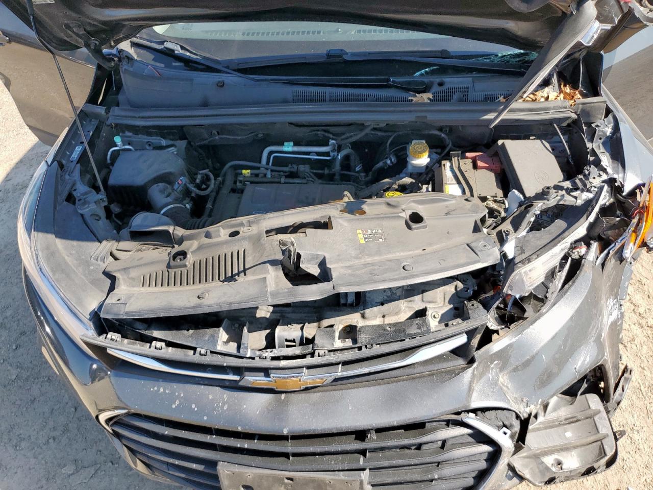 2020 Chevrolet Trax Ls VIN: 3GNCJKSB1LL266842 Lot: 71640485