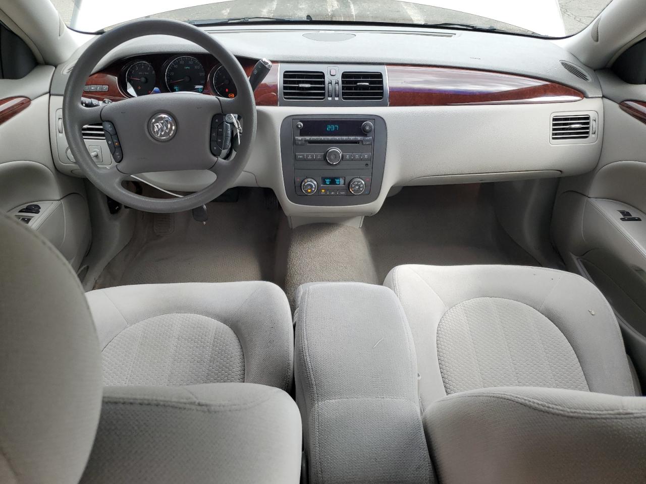 2007 Buick Lucerne Cx VIN: 1G4HP57247U143809 Lot: 82116875