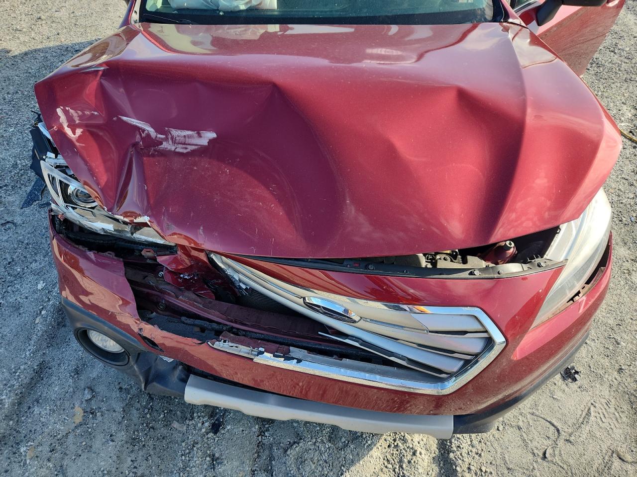 2017 Subaru Outback 3.6R Limited VIN: 4S4BSENC5H3238158 Lot: 71770985