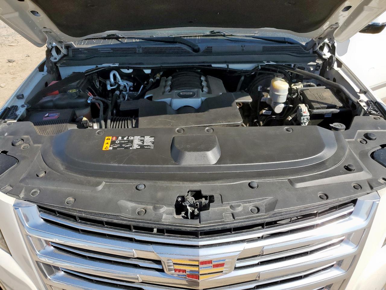 2019 Cadillac Escalade Platinum VIN: 1GYS4DKJ3KR323980 Lot: 70943975