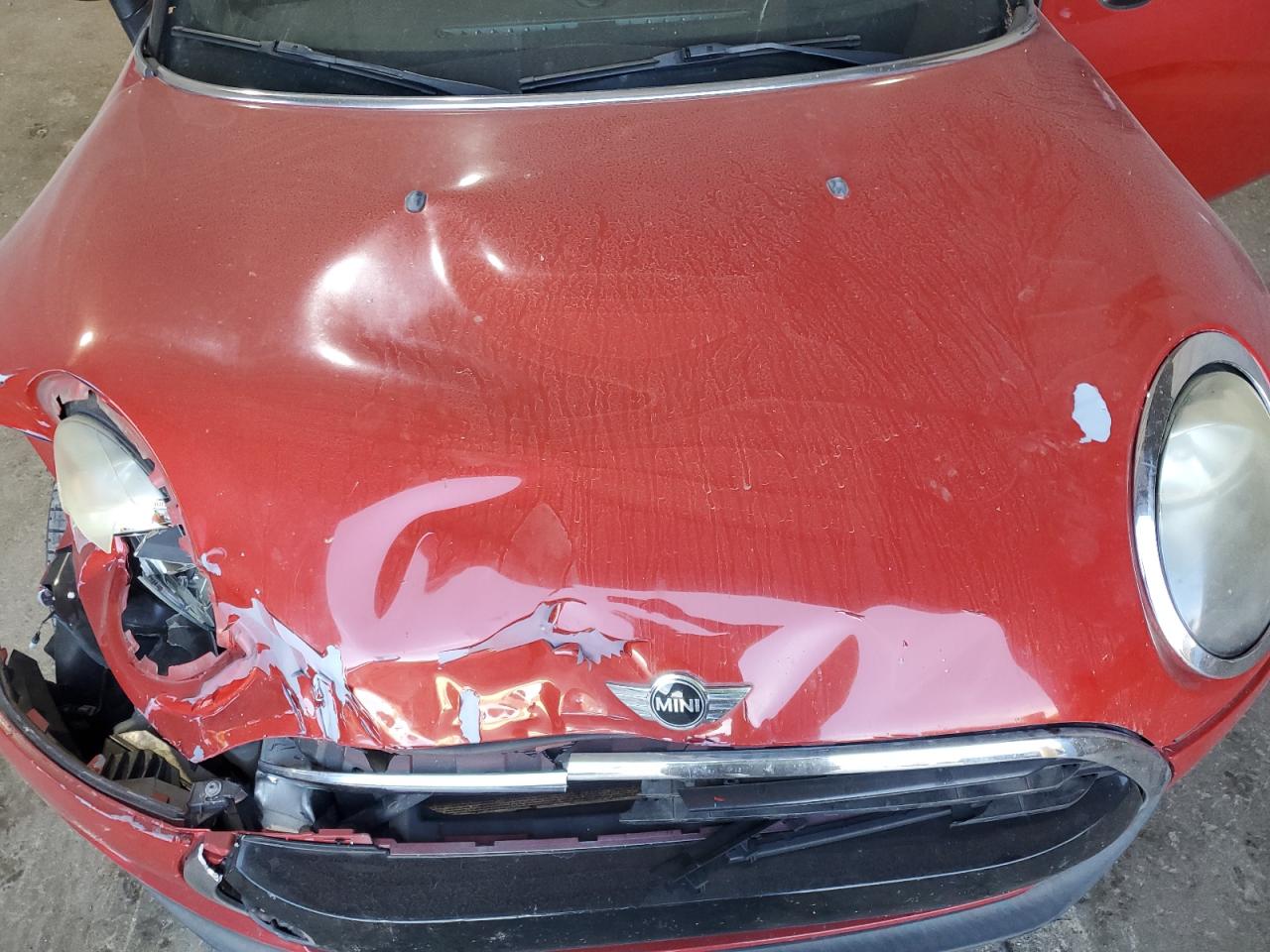 2016 Mini Cooper Clubman VIN: WMWLN5C5XG2B28666 Lot: 81569935