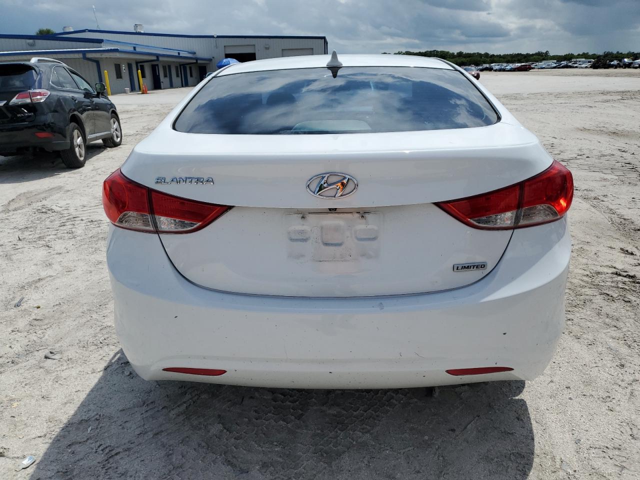 2013 Hyundai Elantra Gls VIN: 5NPDH4AE8DH348682 Lot: 71045525