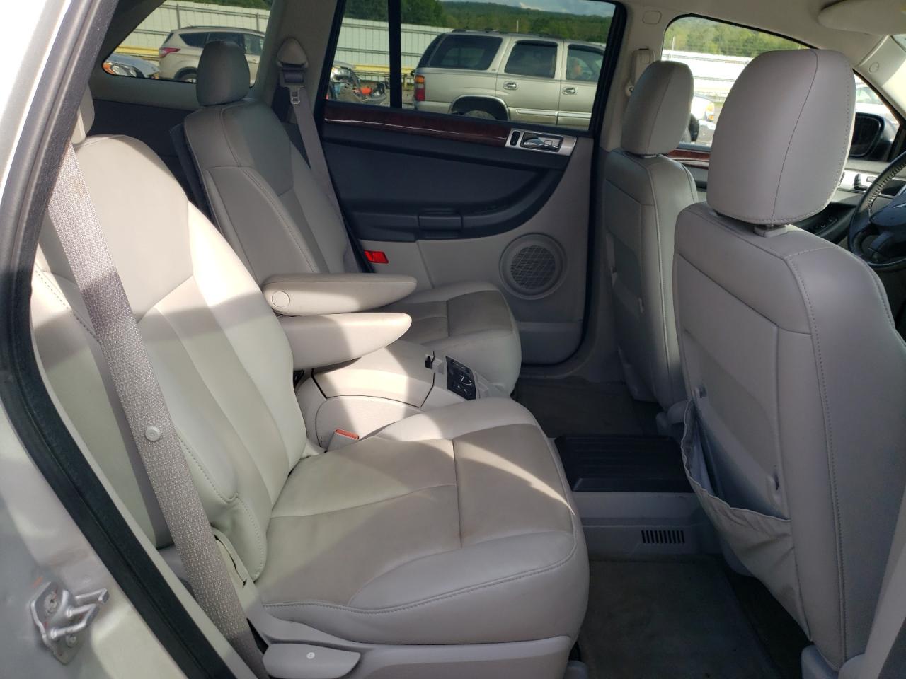 2008 Chrysler Pacifica Touring VIN: 2A8GM68X18R101176 Lot: 84201895