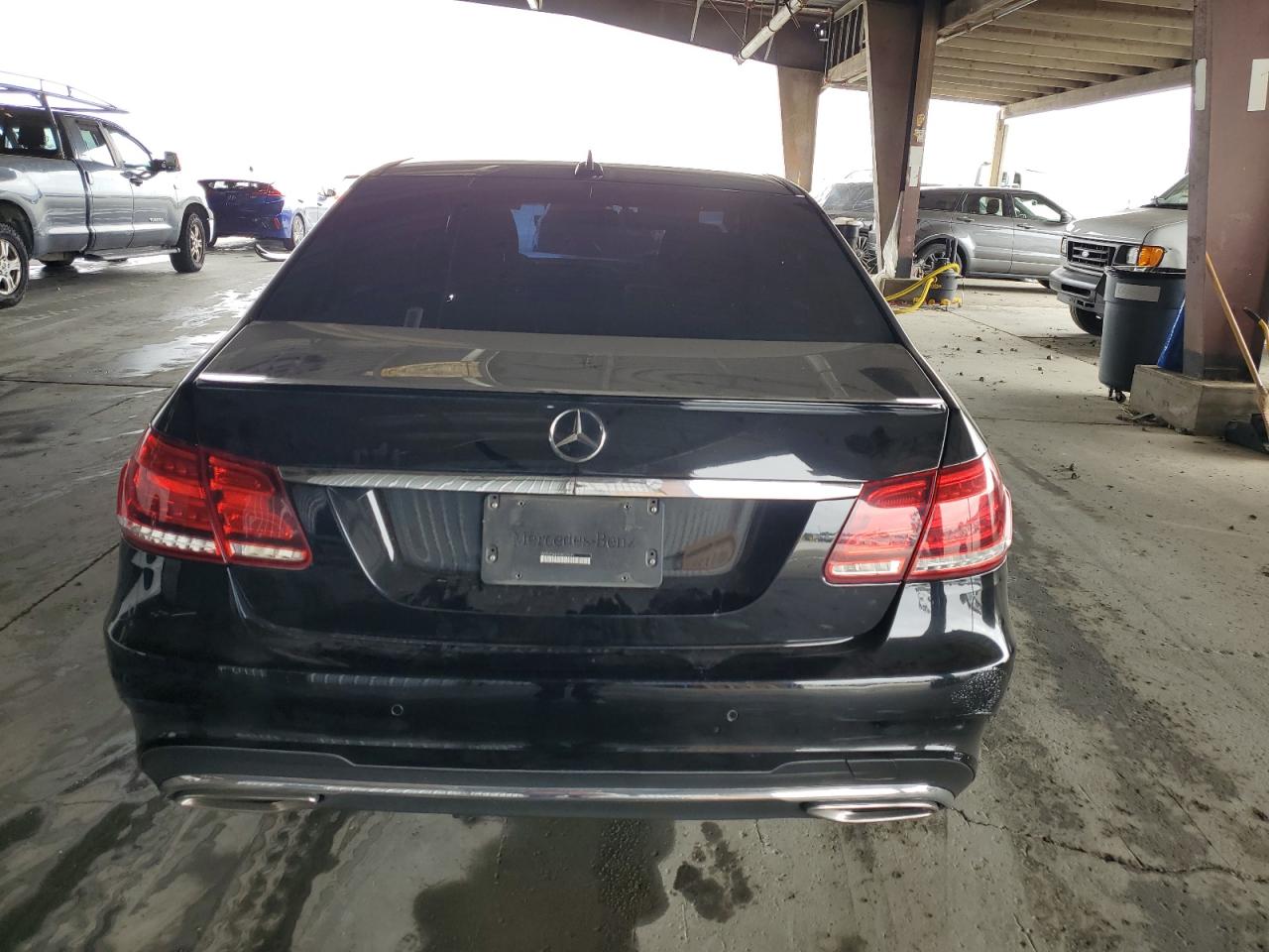 2016 Mercedes-Benz E 350 VIN: WDDHF5KB0GB227691 Lot: 71739115