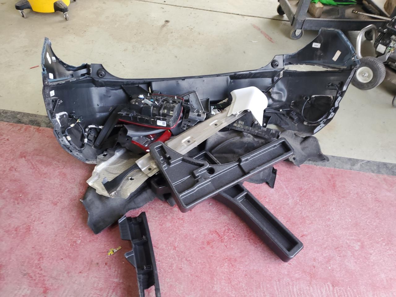 2022 Ford Bronco Sport Outer Banks VIN: 3FMCR9C69NRD24655 Lot: 82086785