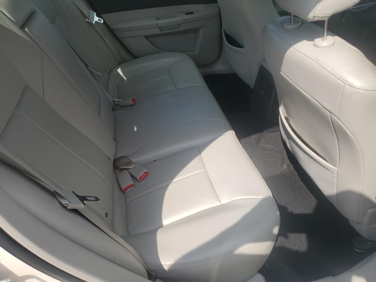 2007 Chrysler 300 Touring VIN: 2C3KA53G87H848990 Lot: 71257105