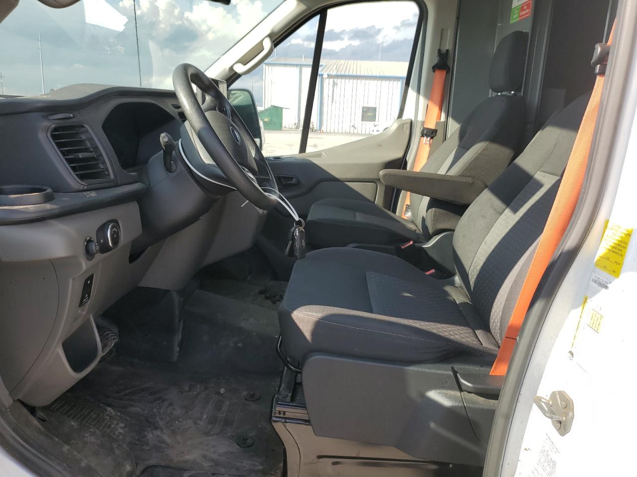 2022 Ford Transit T-350 VIN: 1FTBW3XK4NKA30355 Lot: 83989245