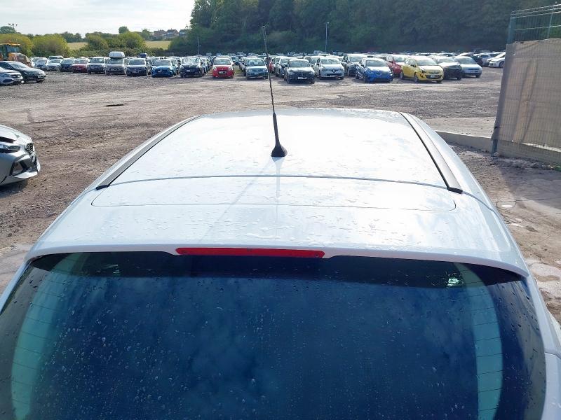 2015 FORD FOCUS ZETEC 