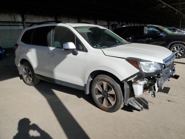  SUBARU FORESTER 2018 Белы