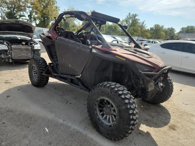 2022  POLARIS RZR   a la Venta en Copart MO - ST. LOUIS