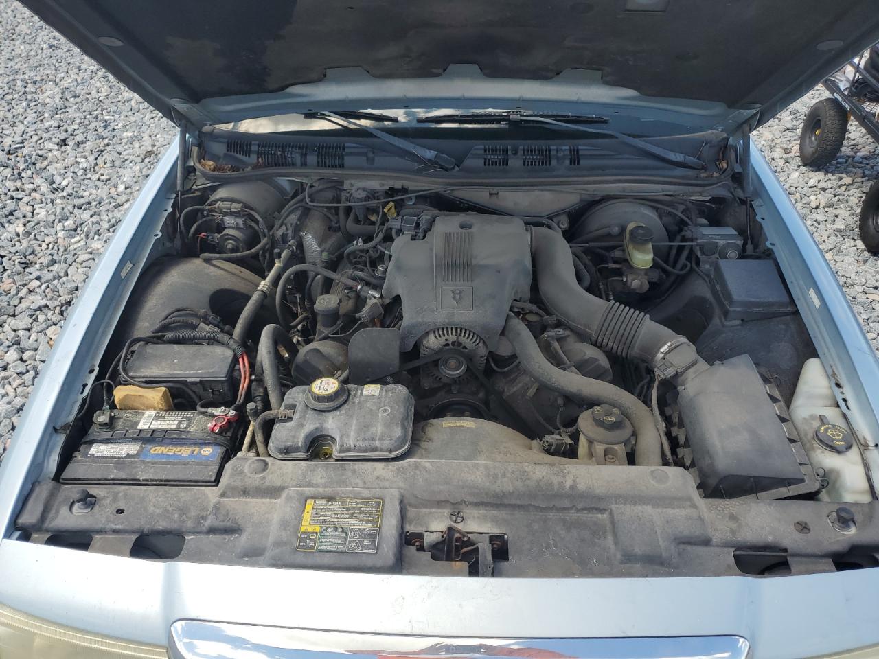 2003 Mercury Grand Marquis Gs VIN: 2MEFM74W03X680184 Lot: 81770325