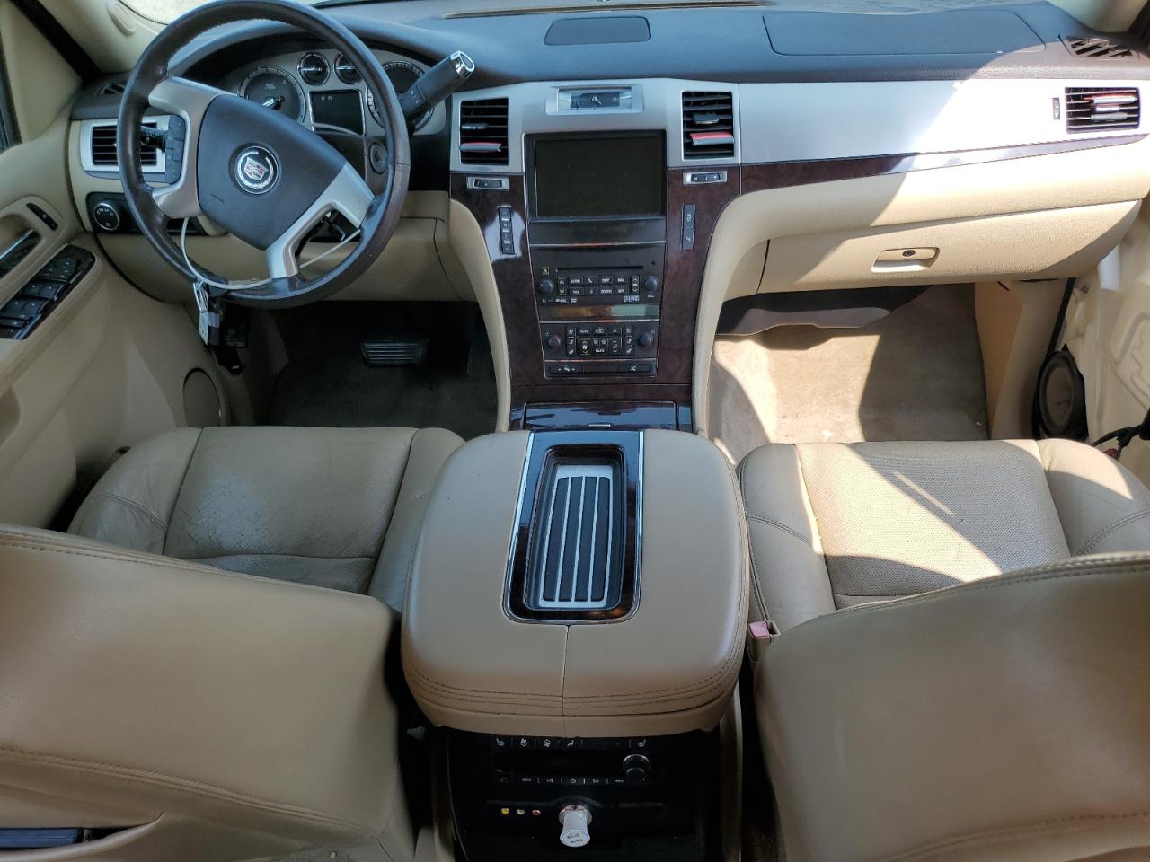 2012 Cadillac Escalade Luxury VIN: 1GYS3BEF4CR106048 Lot: 70848125