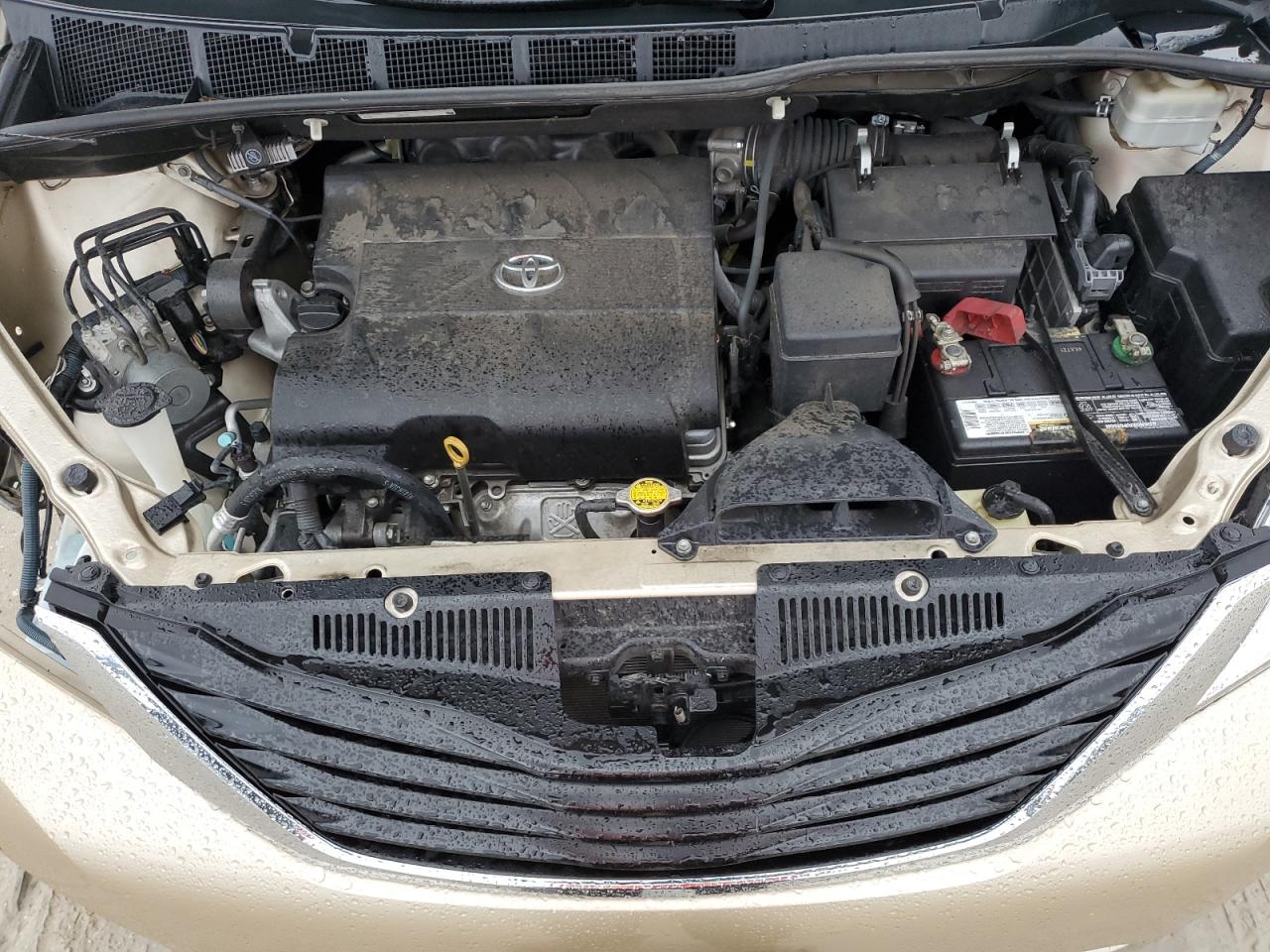 2011 Toyota Sienna Le VIN: 5TDKK3DC6BS096581 Lot: 84386505