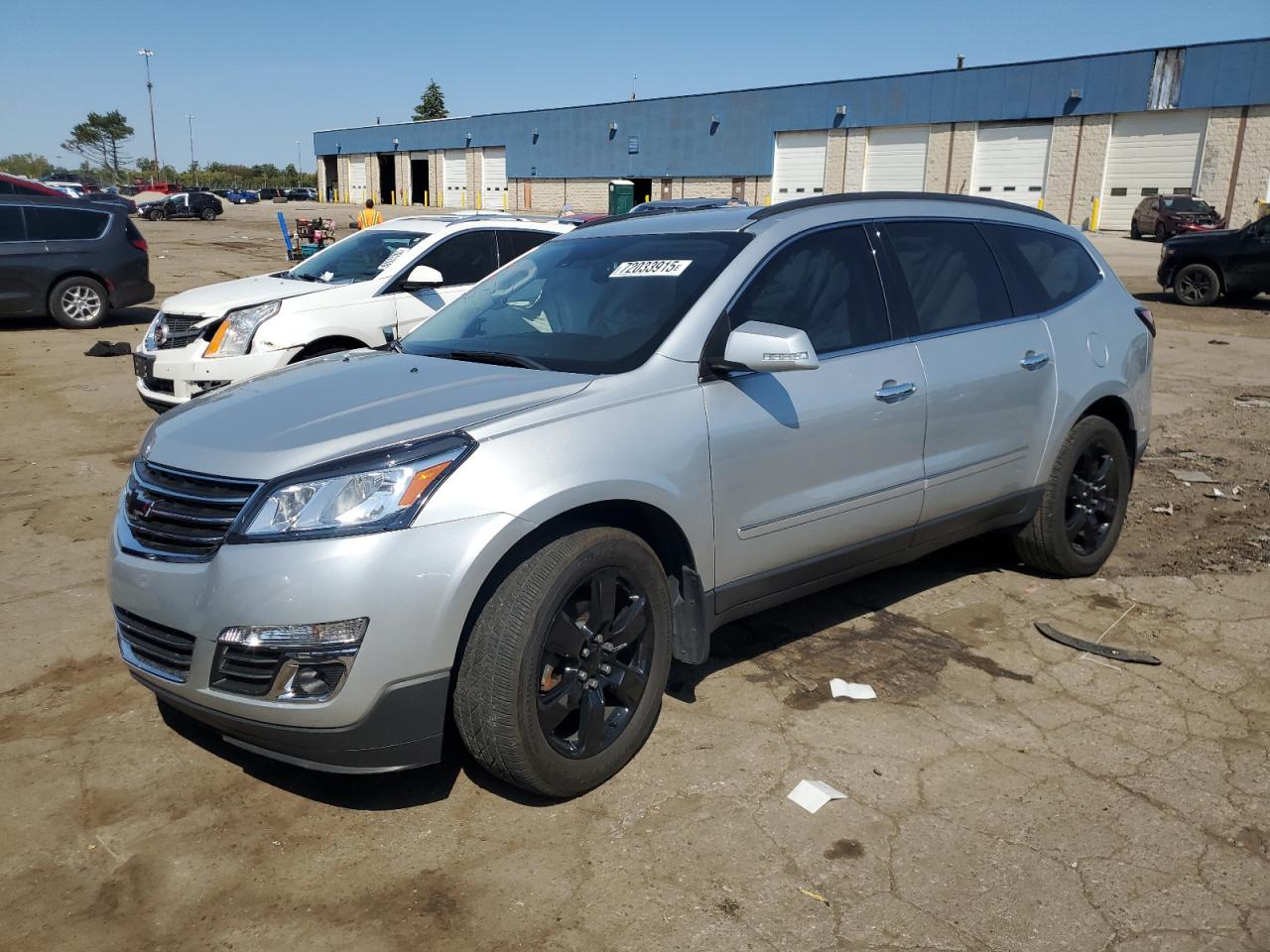 CHEVROLET TRAVERSE 2017. Lot# 72033915. VIN 1GNKRJKD7HJ316089. Photo 1