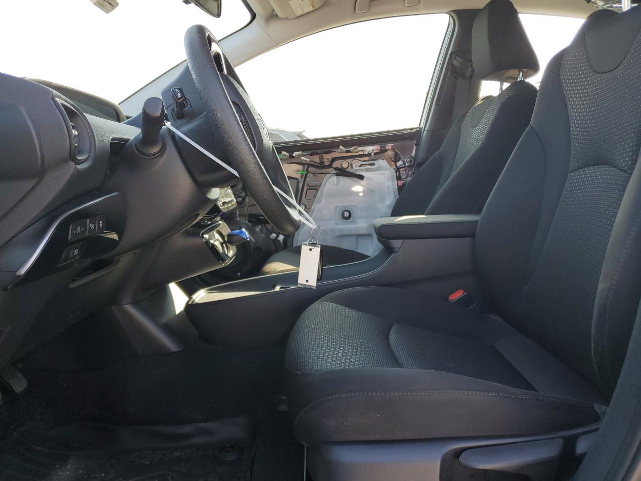 2020 Toyota Prius L VIN: JTDKARFU3L3125873 Lot: 81081375