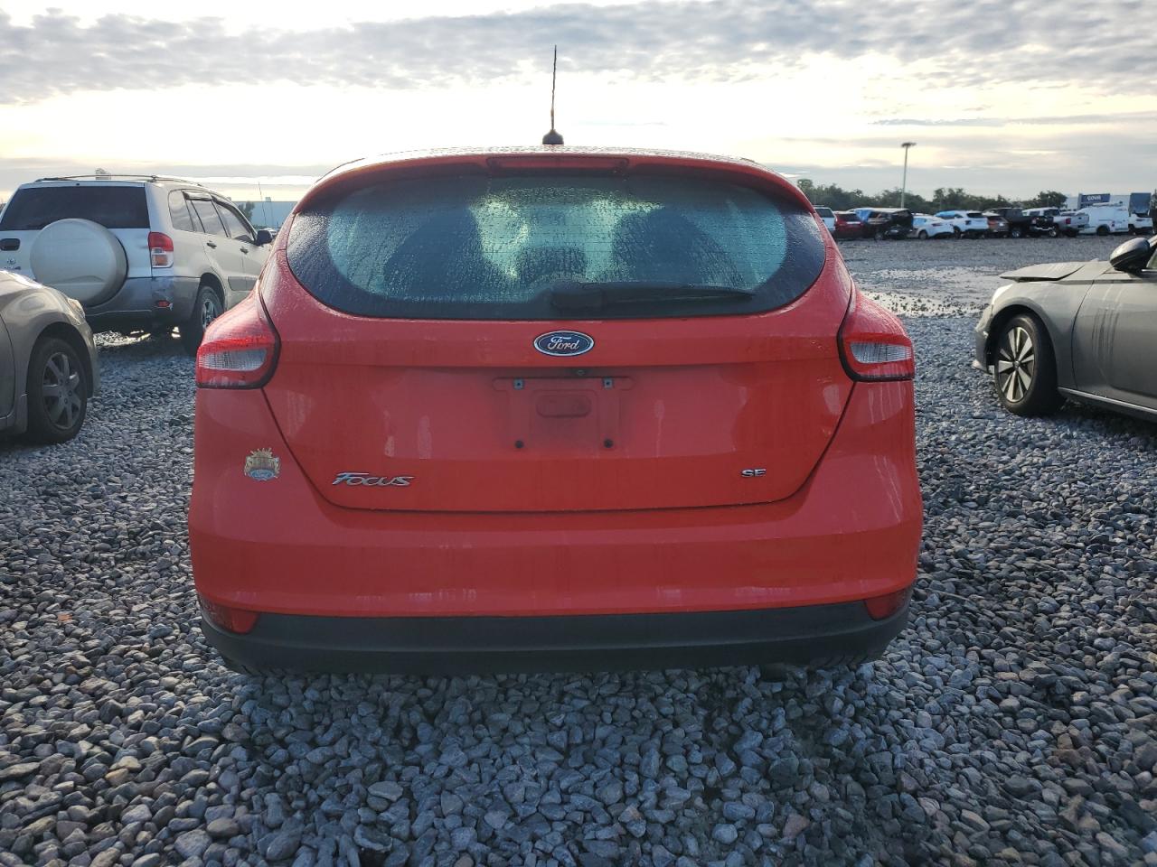 2015 Ford Focus Se VIN: 1FADP3K20FL342378 Lot: 80005665