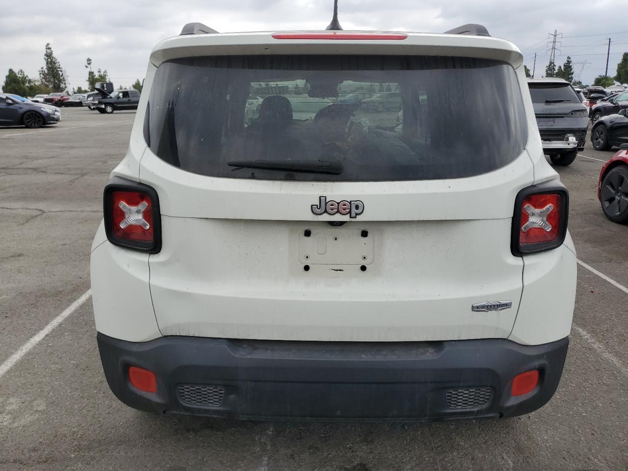 2016 Jeep Renegade Latitude VIN: ZACCJABT3GPD61850 Lot: 82171525