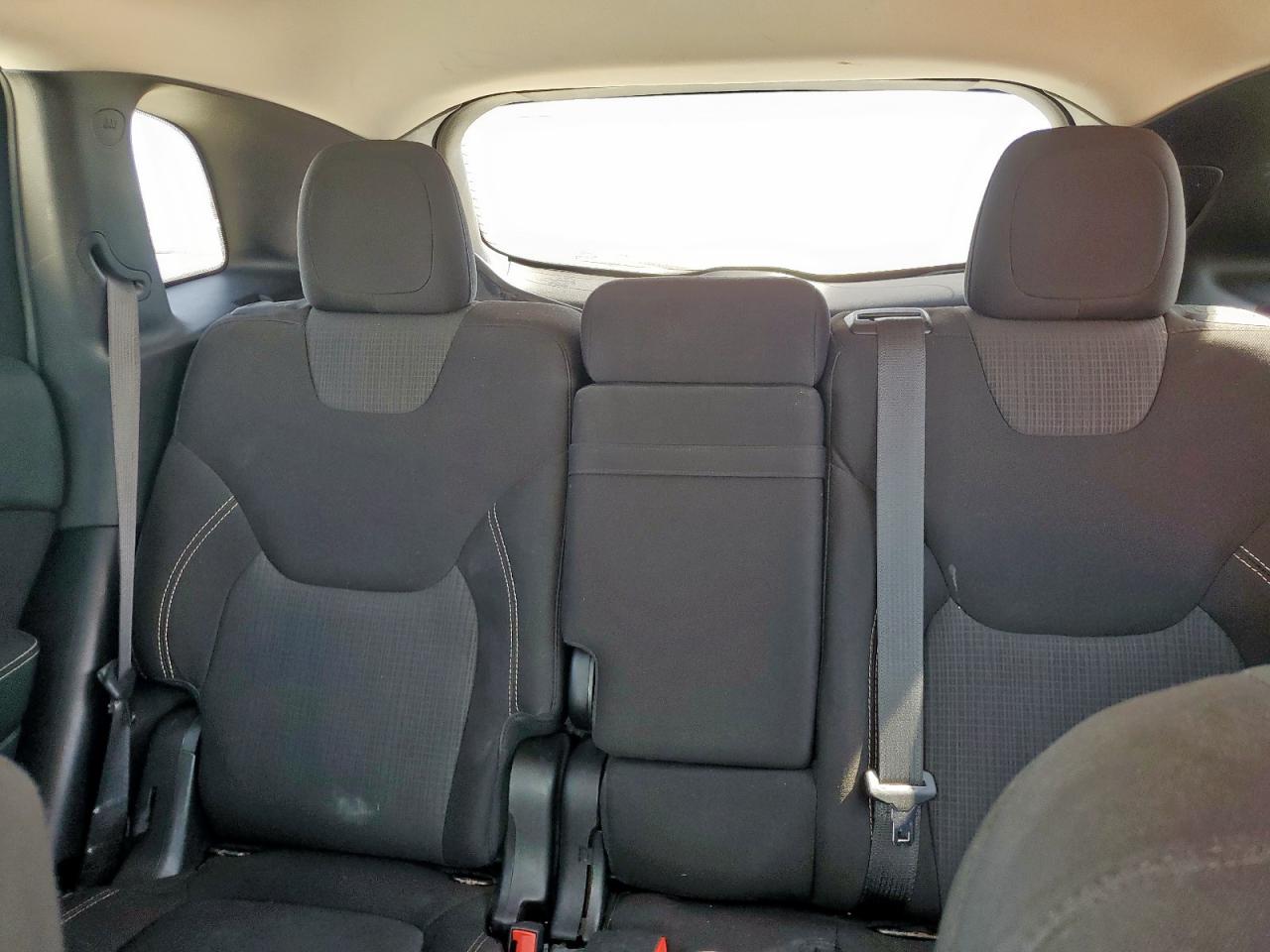 2015 Jeep Cherokee Latitude VIN: 1C4PJLCB3FW793343 Lot: 82069515