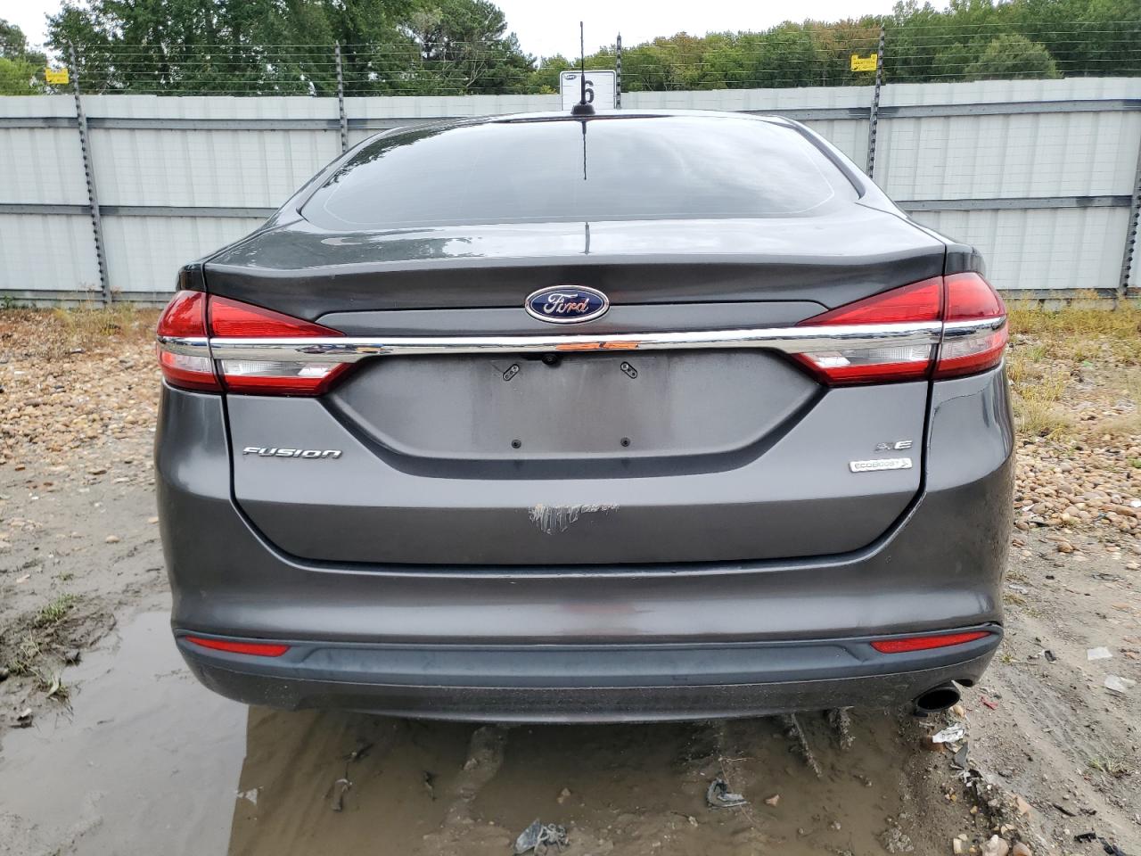 2017 Ford Fusion Se VIN: 3FA6P0HD6HR236621 Lot: 81874375