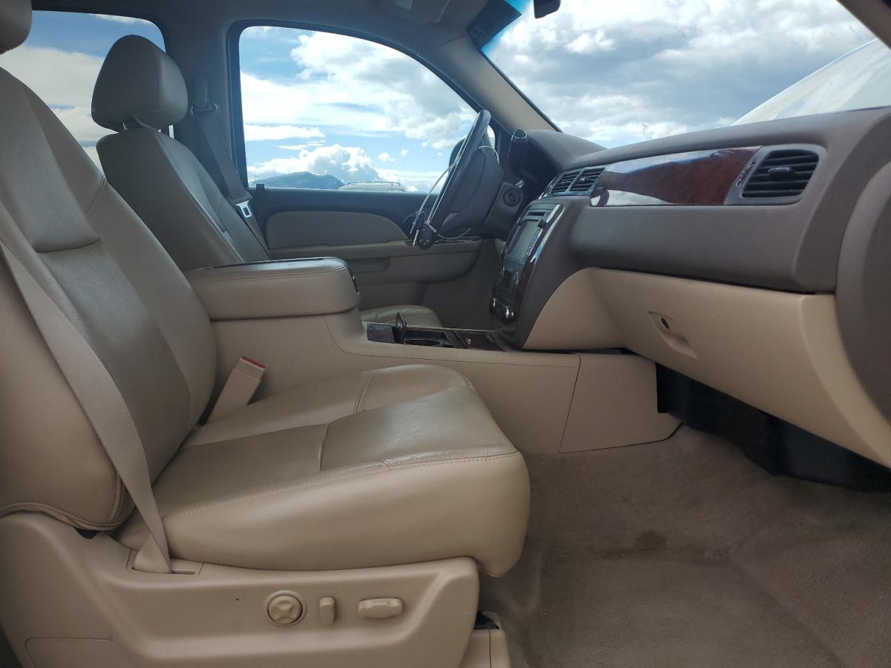 2013 Chevrolet Avalanche Ltz VIN: 3GNTKGE70DG356852 Lot: 80805605