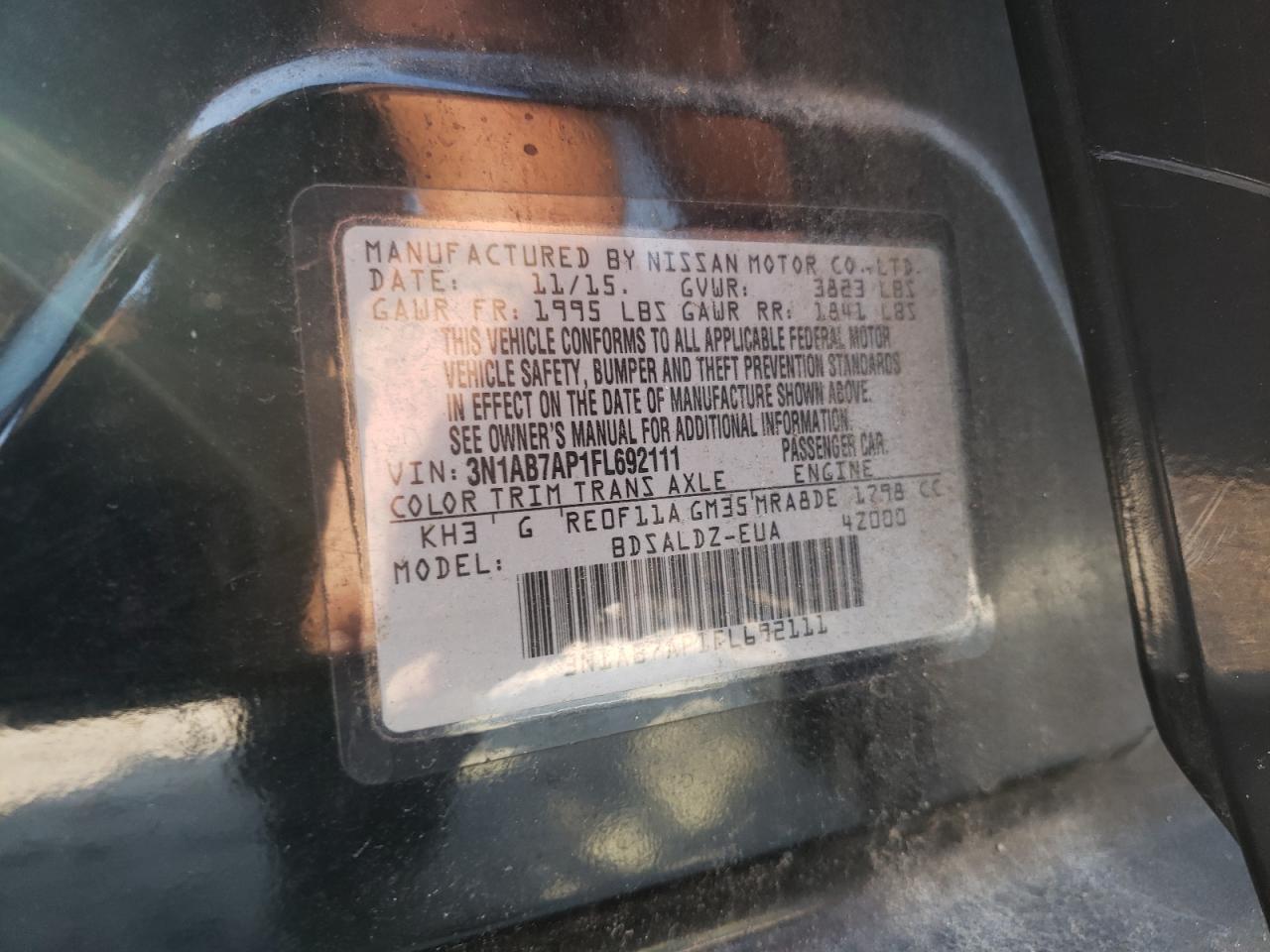 2015 Nissan Sentra S VIN: 3N1AB7AP1FL692111 Lot: 81027145