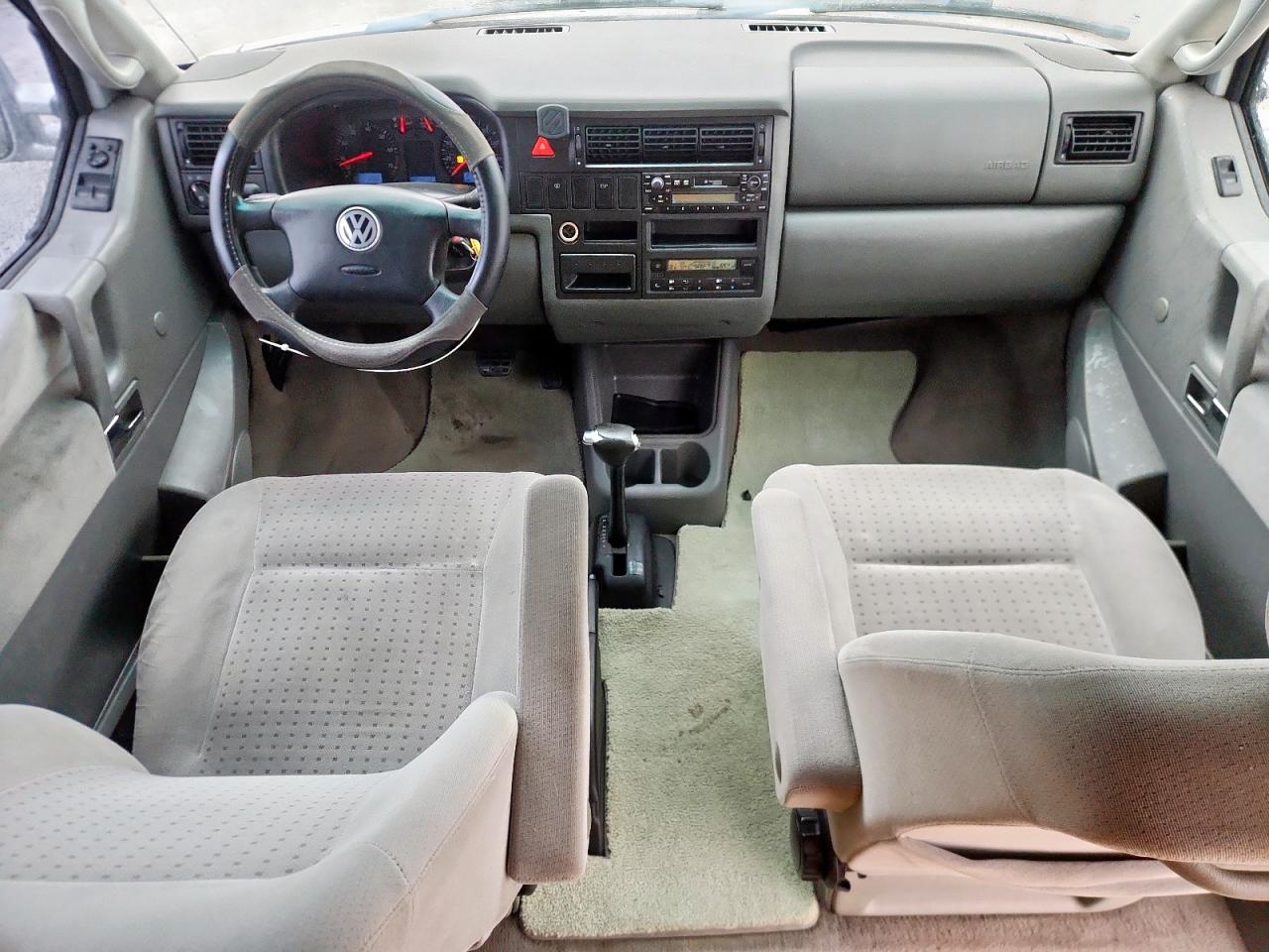 2002 Volkswagen Eurovan Gls VIN: WV2KB47042H008513 Lot: 83827755