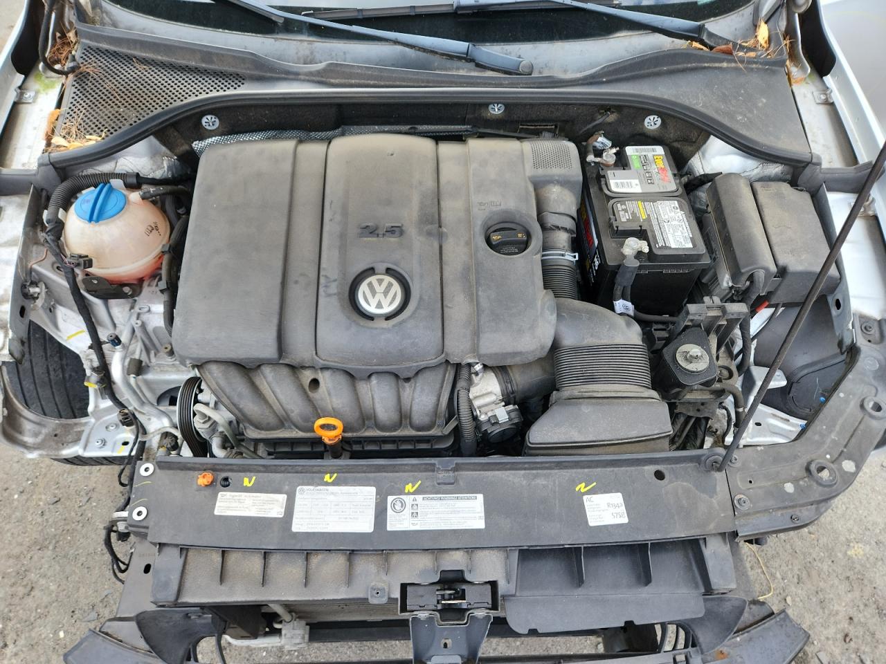 2013 Volkswagen Passat S VIN: 1VWAH7A34DC038850 Lot: 71572515