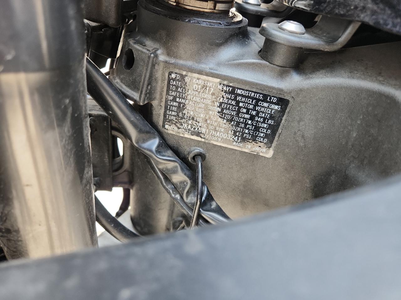 2017 Kawasaki Zx1000 W VIN: JKAZXCW17HA003241 Lot: 81850305