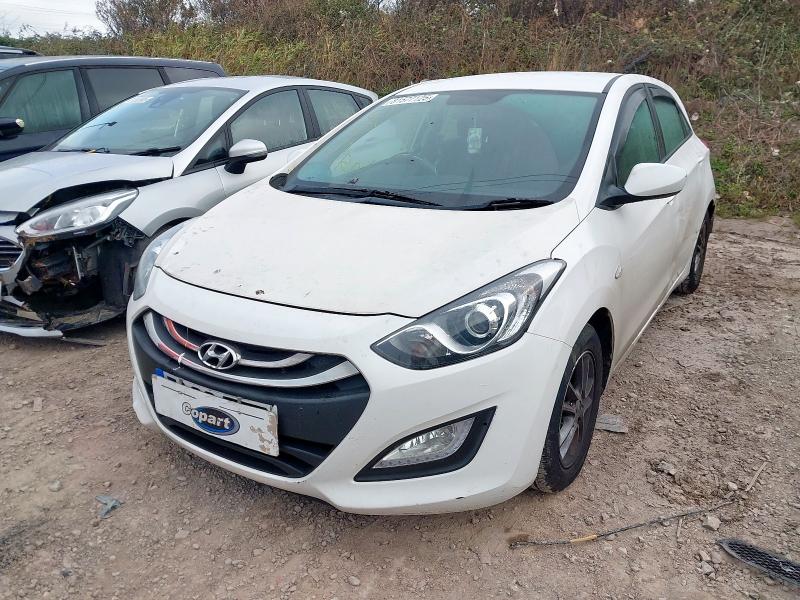 2013 HYUNDAI I30 1.6 CRDI BLUE DRIVE ACTIVE 5DR for sale at Copart BRISTOL