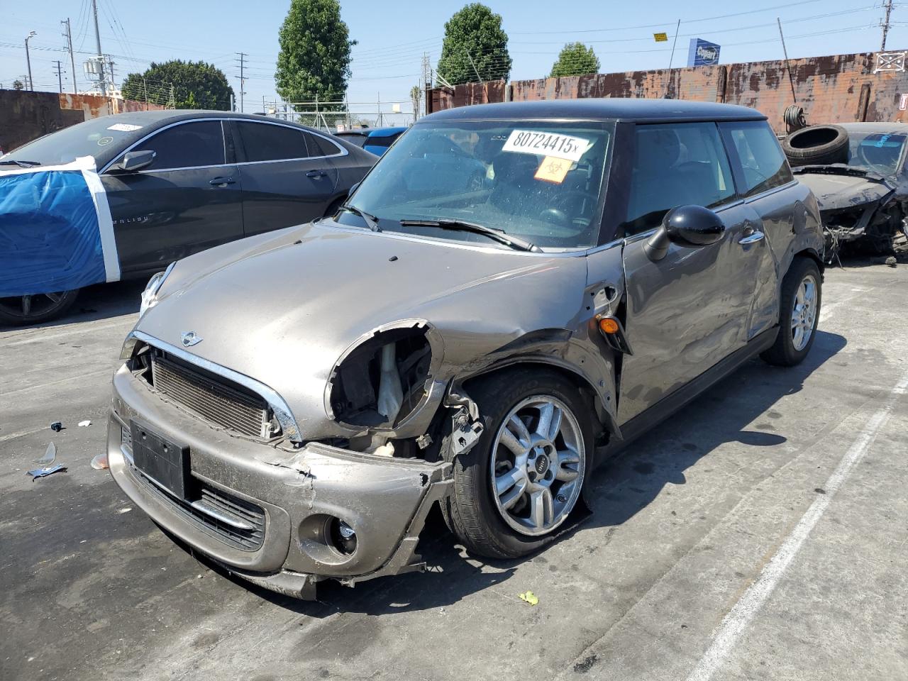 Vehicle photo