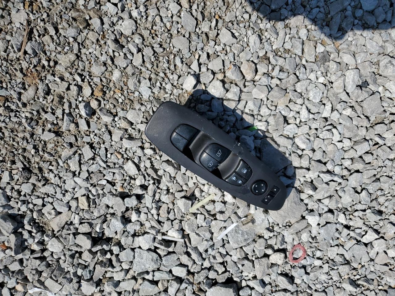 2015 Nissan Pathfinder S VIN: 5N1AR2MM2FC656867 Lot: 80204715