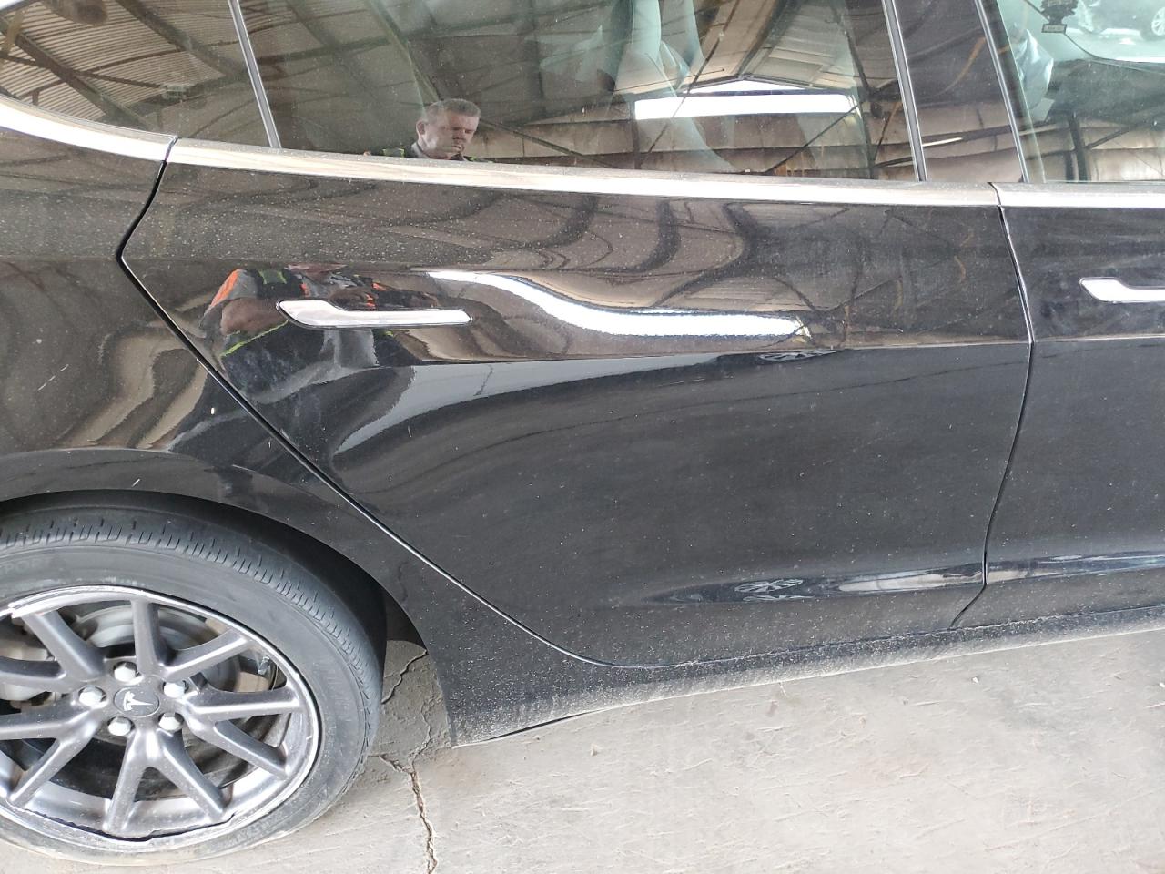 2018 Tesla Model 3 VIN: 5YJ3E1EA9JF155266 Lot: 80528225