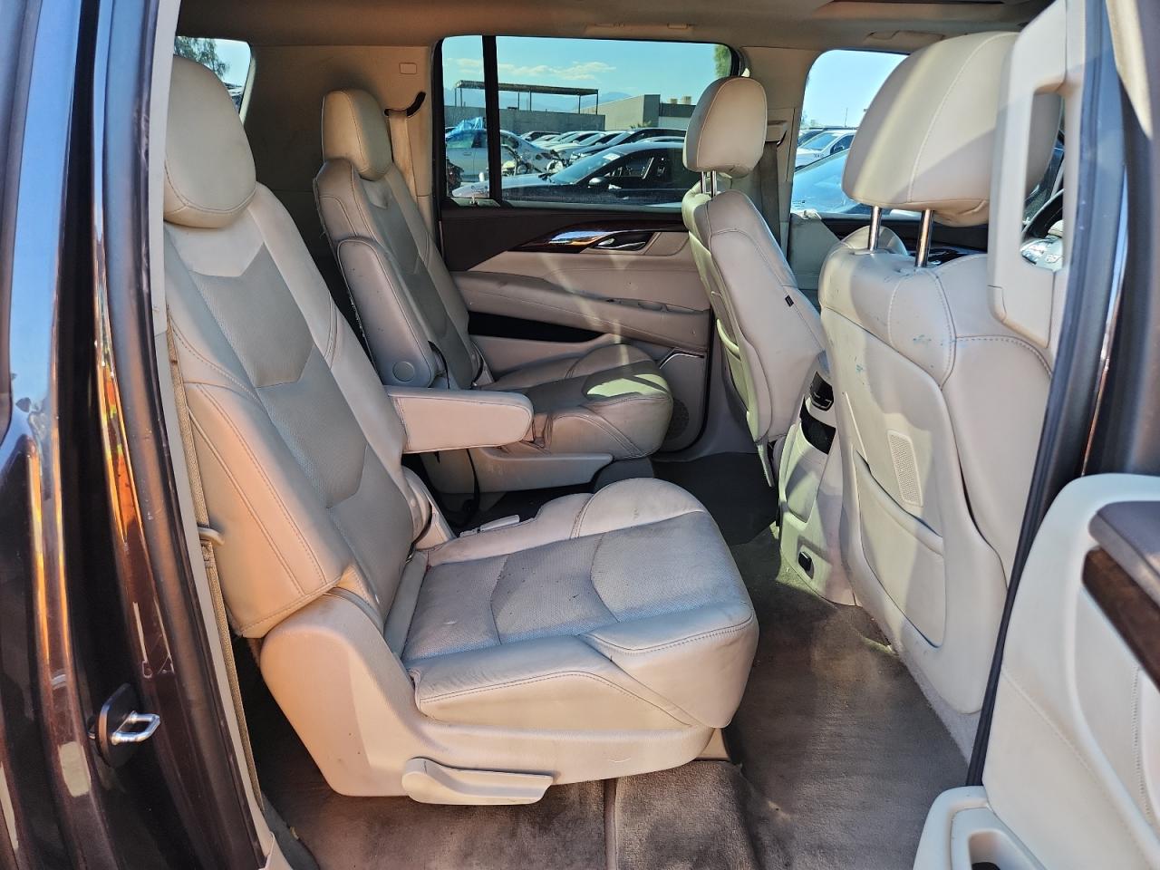 2015 Cadillac Escalade Esv Luxury VIN: 1GYS3SKJ3FR647668 Lot: 81717915