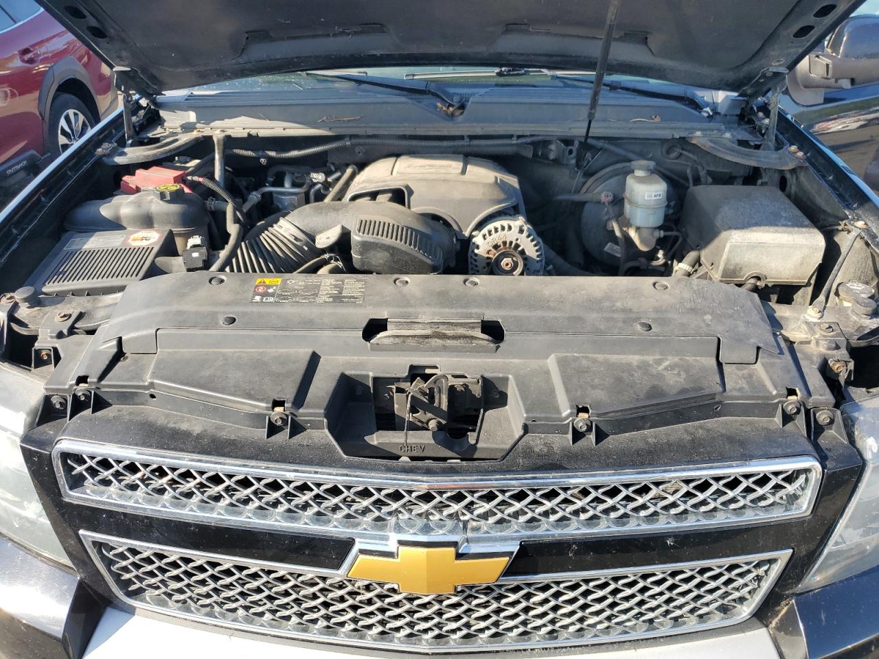 2014 Chevrolet Suburban K1500 Lt VIN: 1GNSKJE71ER210650 Lot: 71705935