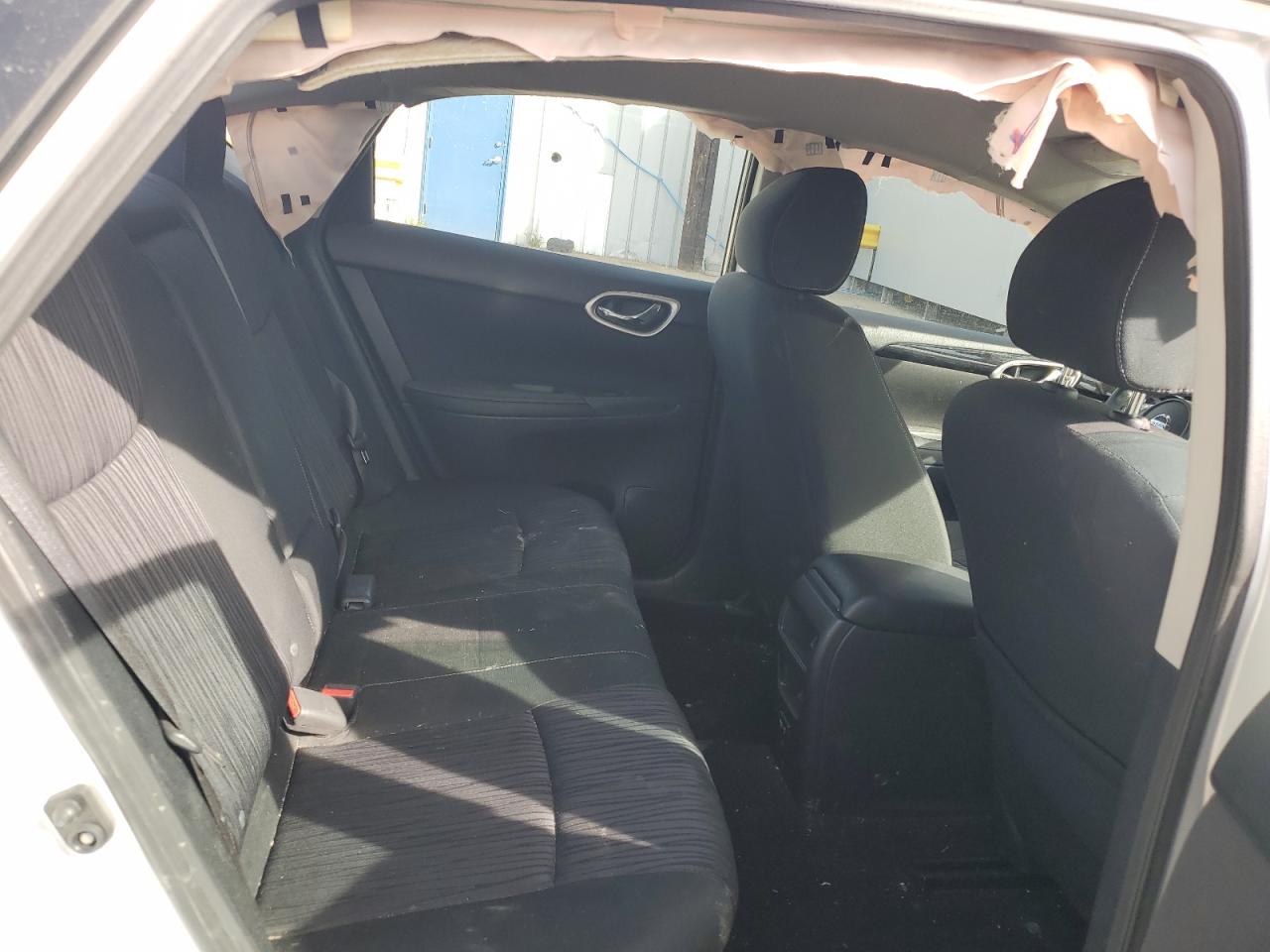 2019 Nissan Sentra S VIN: 3N1AB7AP1KL621923 Lot: 84435665