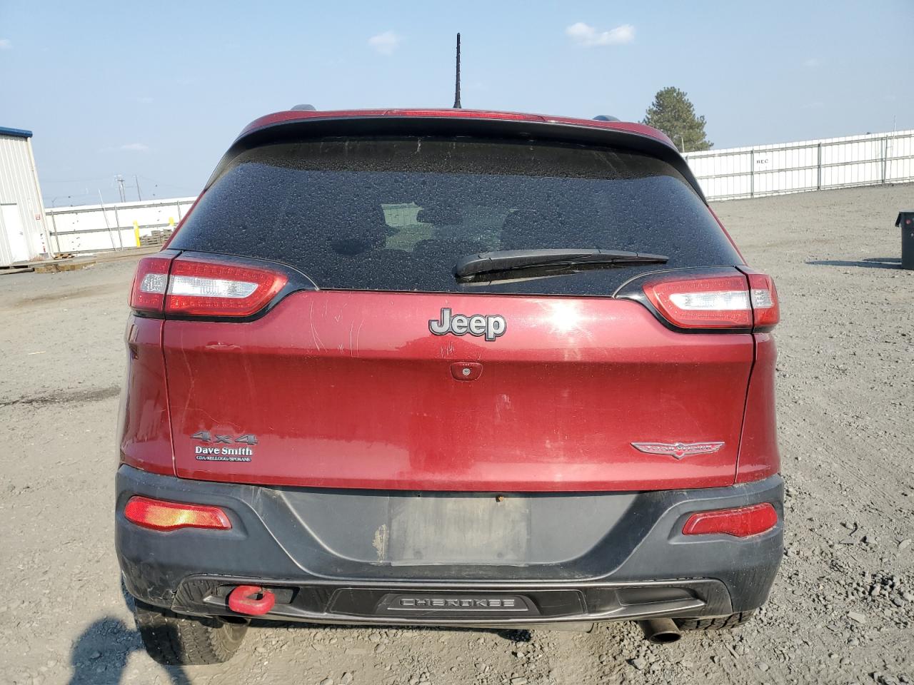 2015 Jeep Cherokee Trailhawk VIN: 1C4PJMBS8FW624040 Lot: 80523015