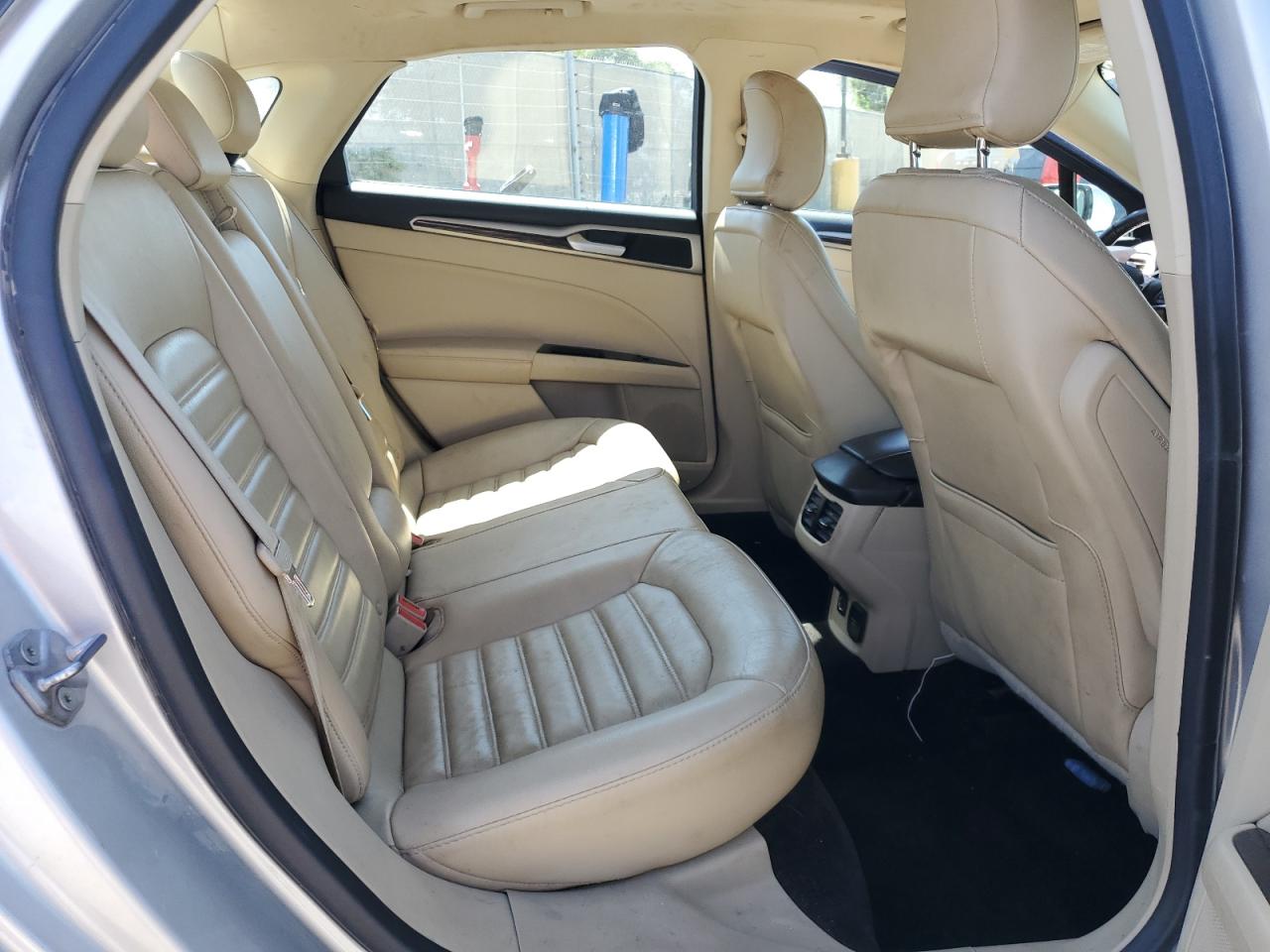 2016 Ford Fusion Se Phev VIN: 3FA6P0PU3GR277045 Lot: 71289525