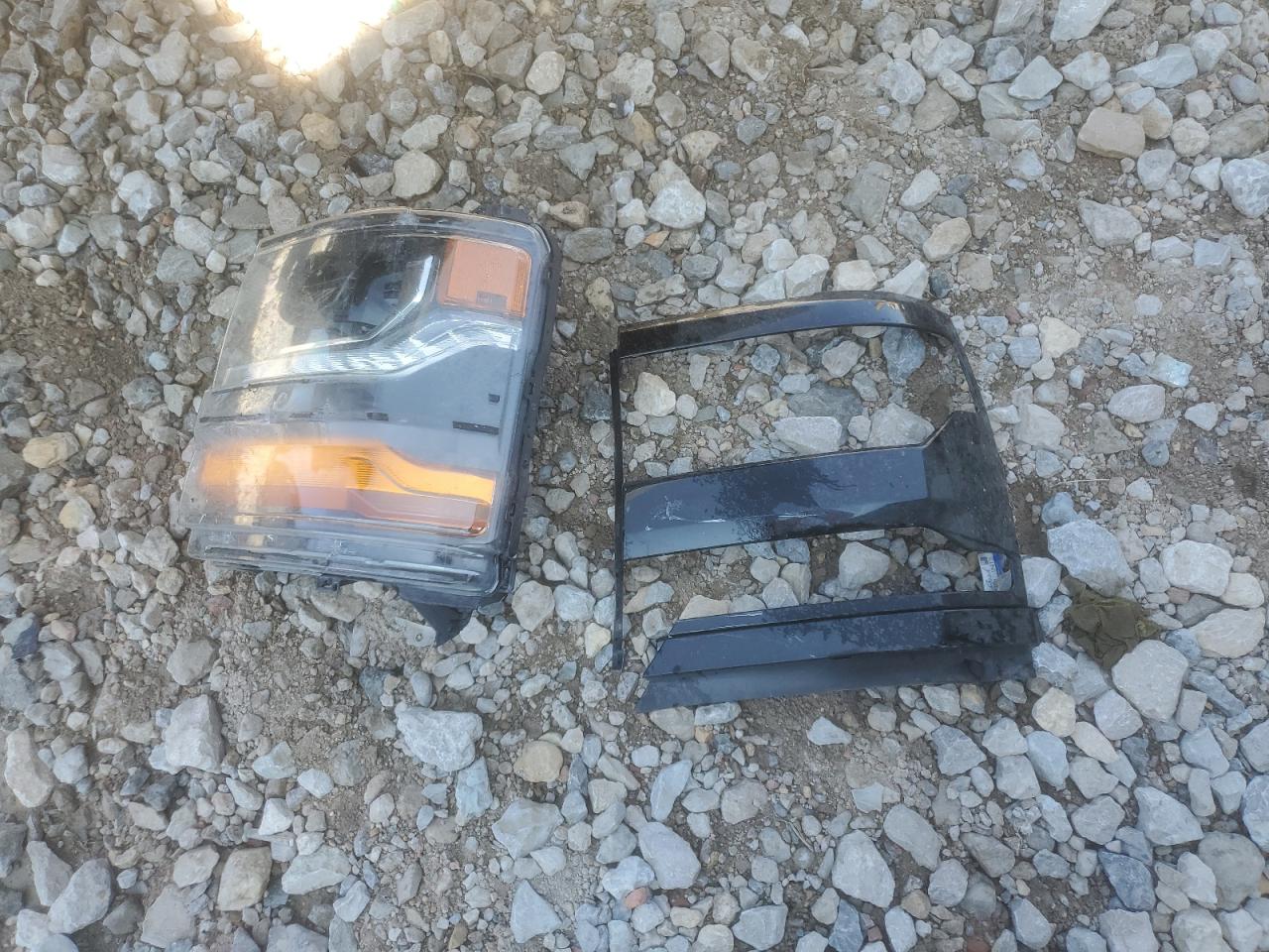 2017 Chevrolet Silverado K1500 Lt VIN: 1GCVKREC2HZ394891 Lot: 80693235