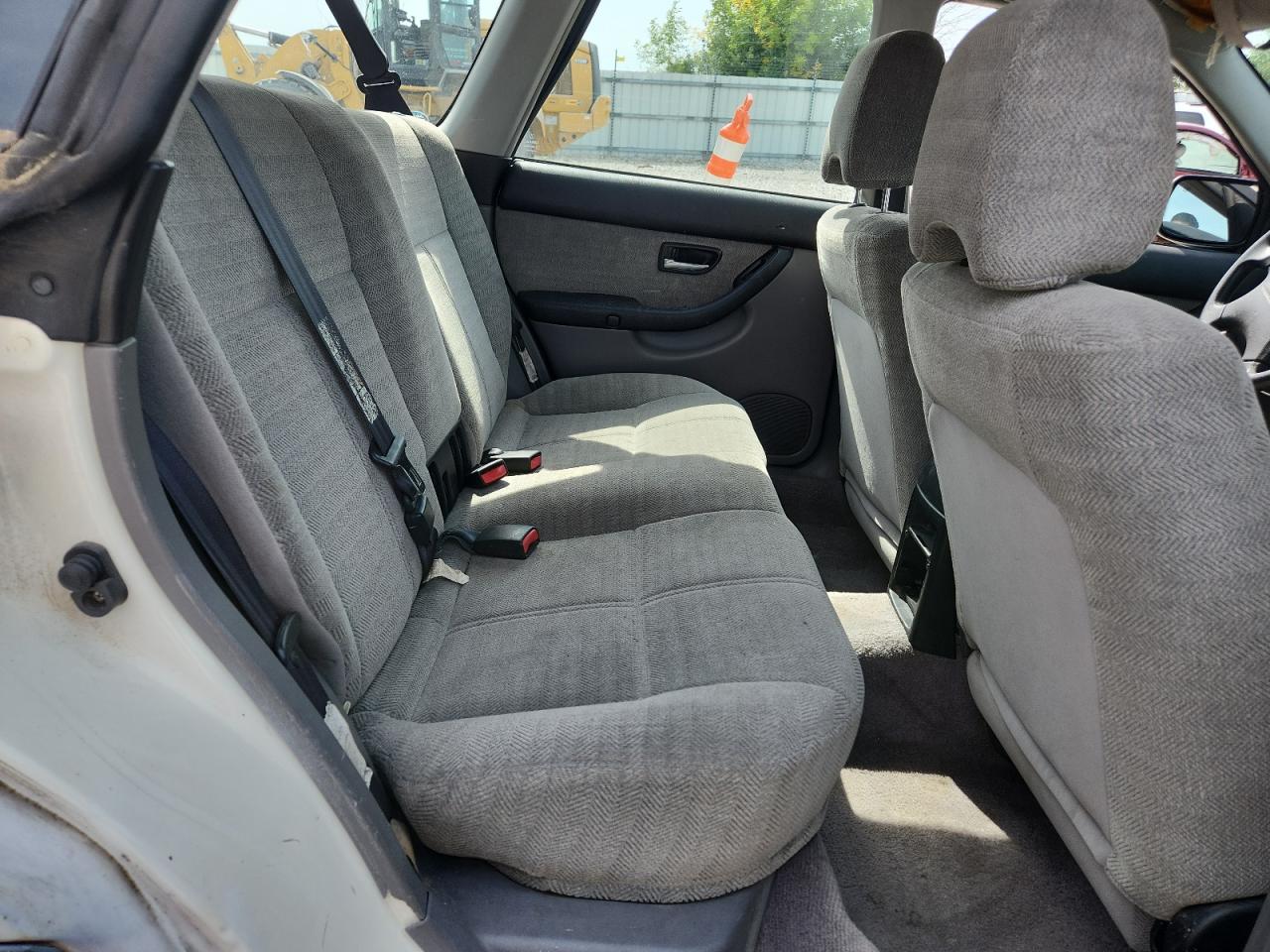 2000 Subaru Legacy Brighton VIN: 4S3BH6256Y7301730 Lot: 80453375