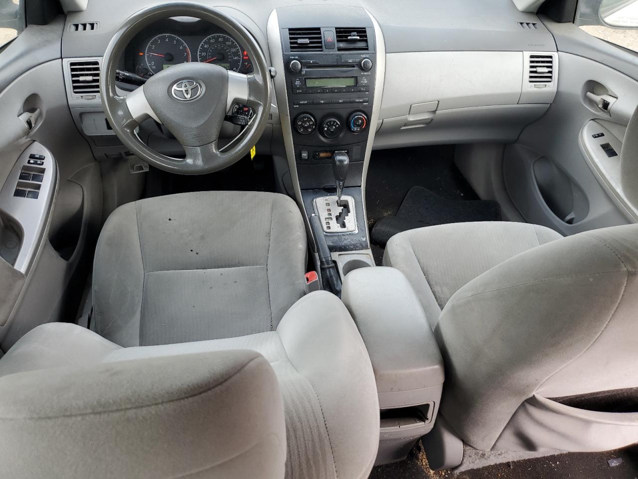 2010 Toyota Corolla Base VIN: 1NXBU4EE4AZ284733 Lot: 83783635