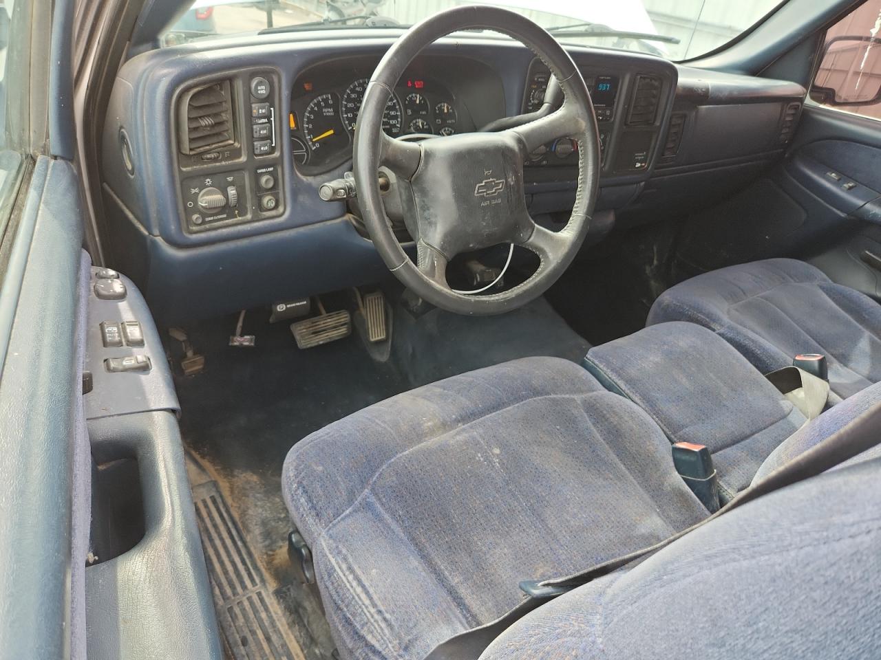1999 Chevrolet Silverado K1500 VIN: 1GCEK14T8XZ194390 Lot: 81482005