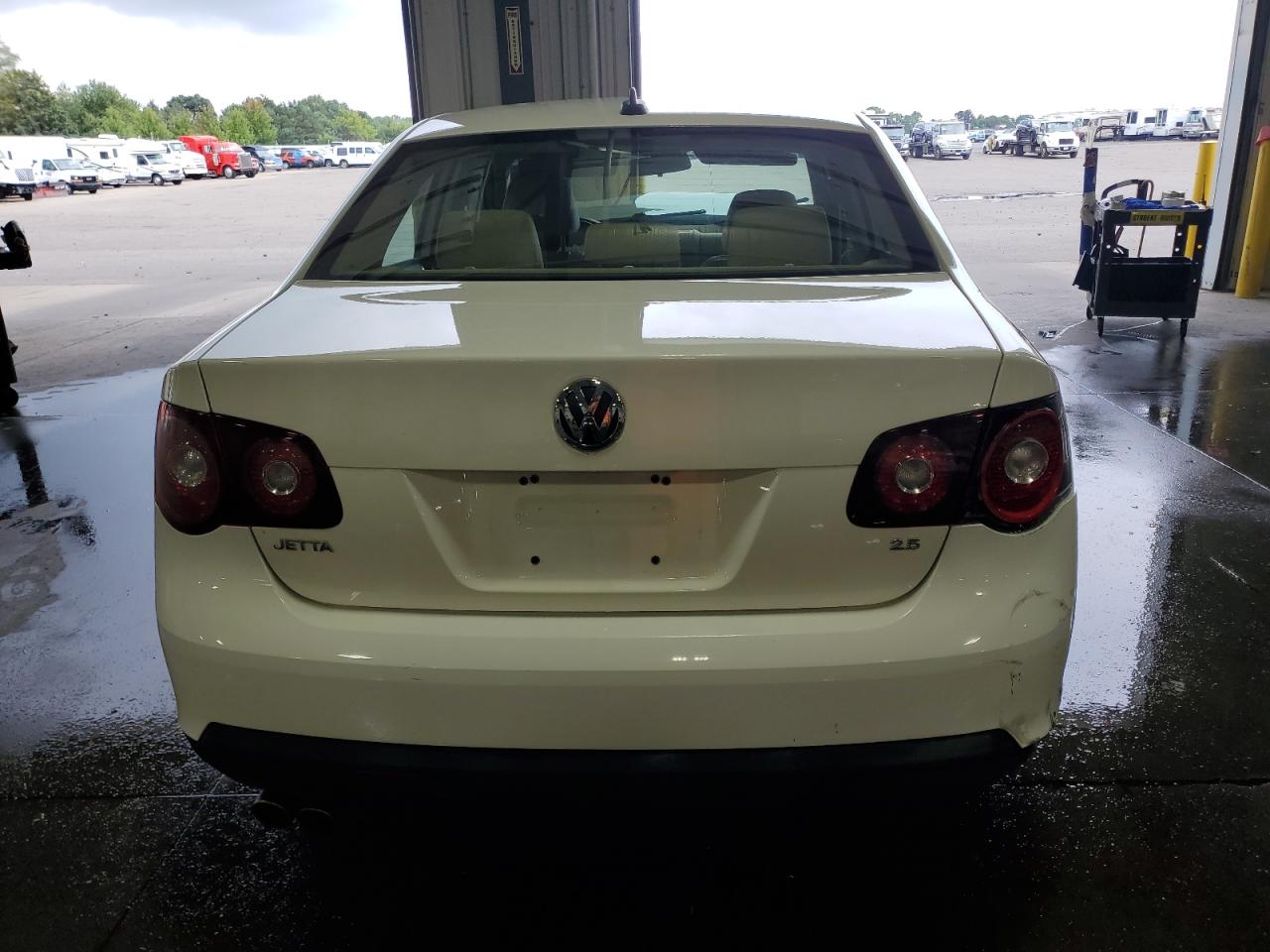 2008 Volkswagen Jetta Se VIN: 3VWRM71K18M163265 Lot: 81512045