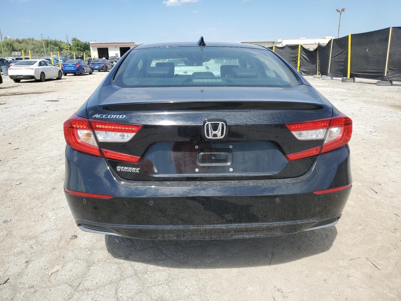 2021 Honda Accord Exl VIN: 1HGCV1F55MA017787 Lot: 80145055